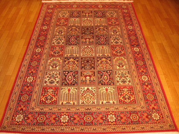 QOM WOOL