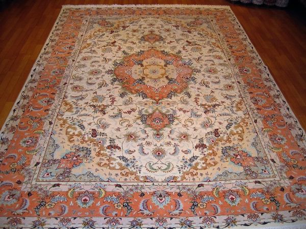 TAGHIZADEH 作